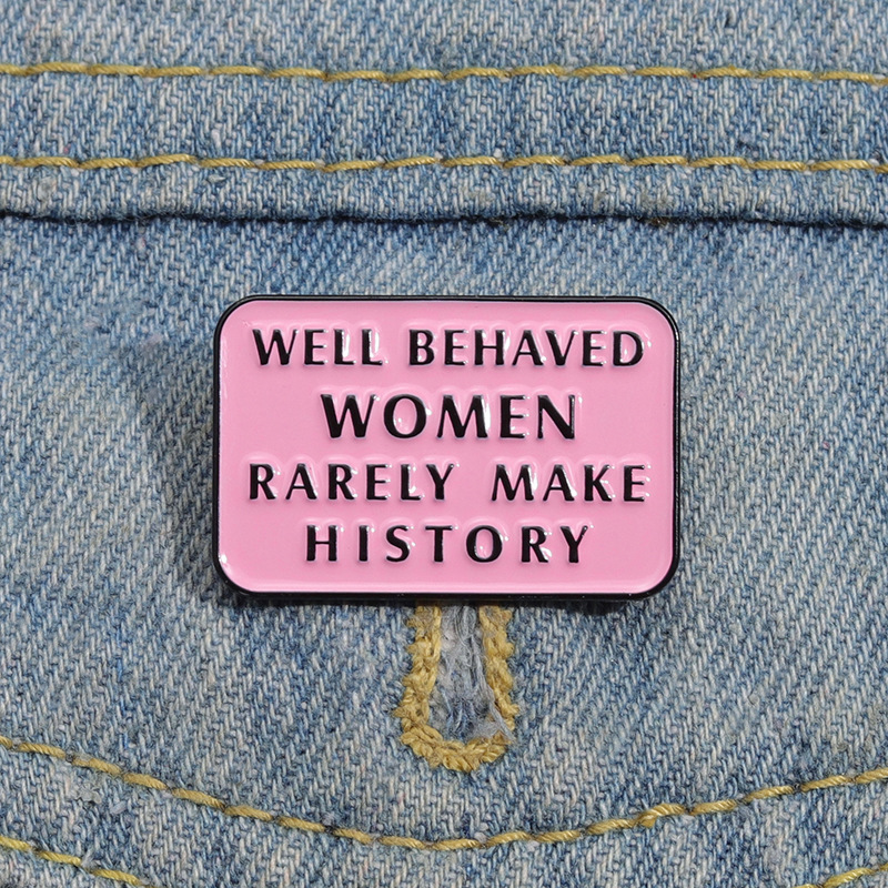 Pin Enamel feminis perlengkapa - Jewelry Making History ulasan dan harga